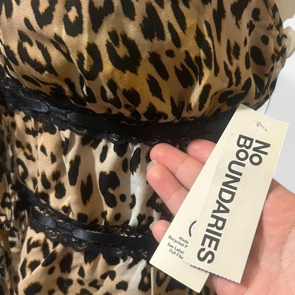 Y2K leopard print and black lace top - Picture 5 of 5